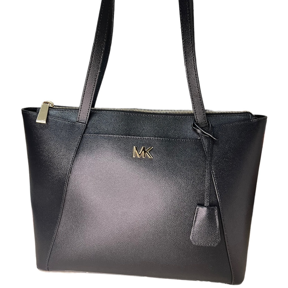 ❌Michael Kors Black Cowhide Tote Bag❌
